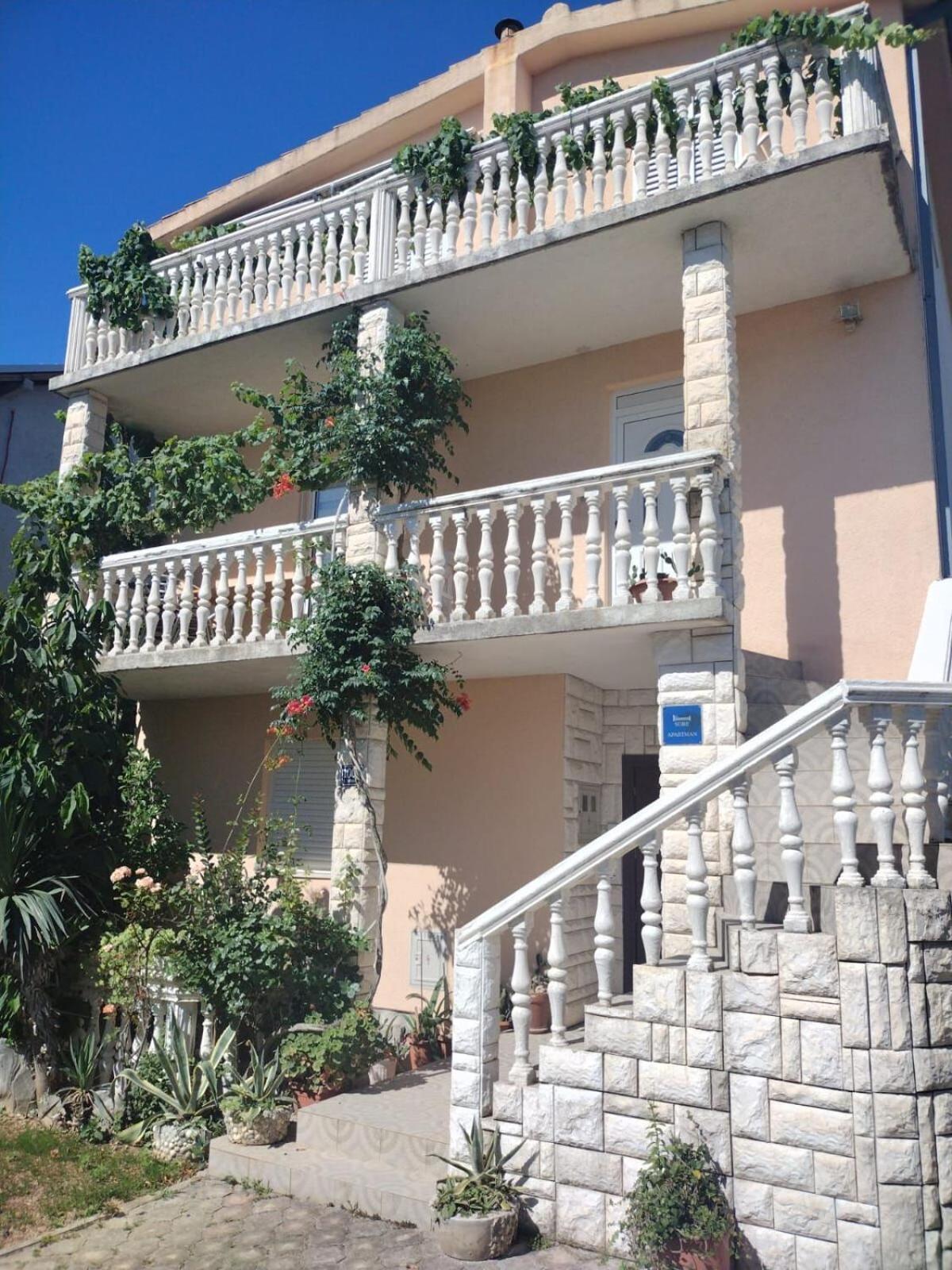 Apartment Franjo Kastela Exterior photo